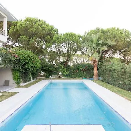 ヴィラ Spacious Exquisite 5br With Private Pool