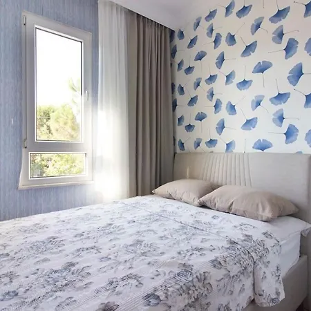 Вілла Spacious Exquisite 5br With Private Pool Айвалик