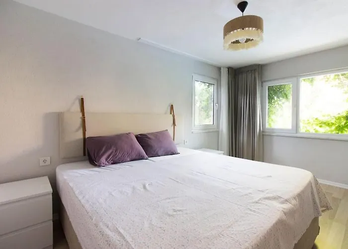 Spacious Exquisite 5br With Private Pool Villa Ayvalik